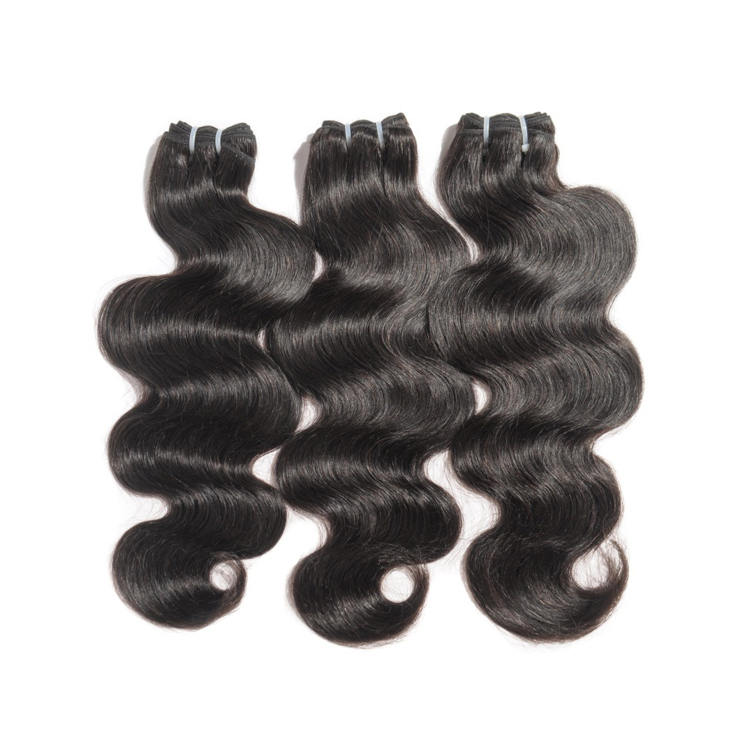 Raw hair extension of 4 bundles.