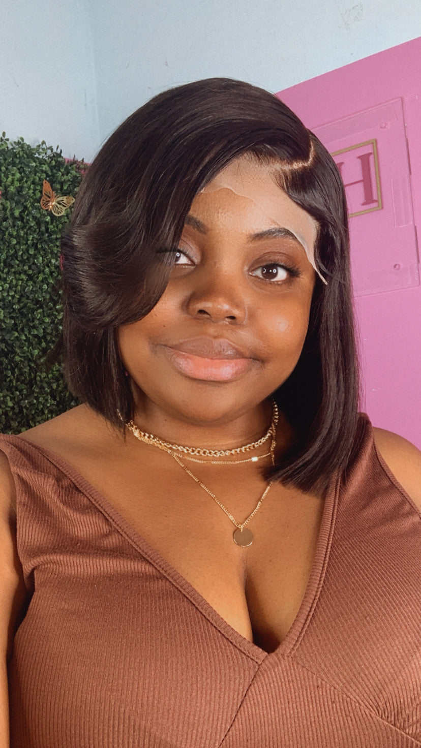 Joan 10ā layered bob two bundles